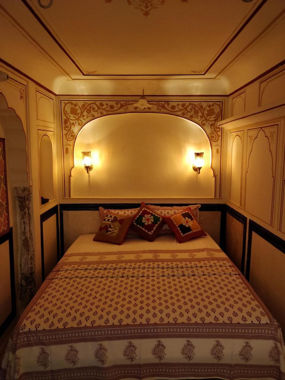 Hotel Haveli 3*